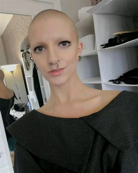 baldporngirls|bald.